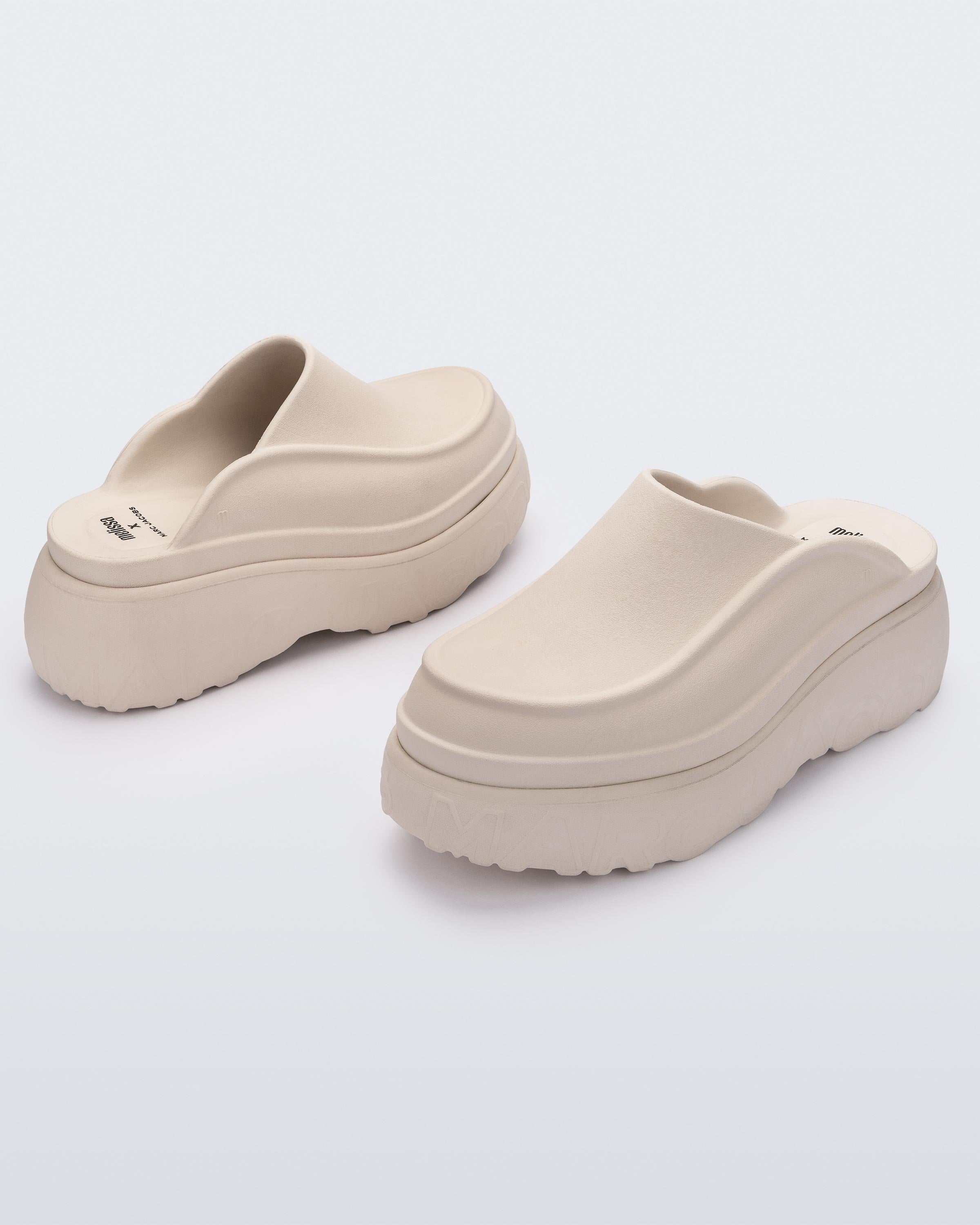 Melissa Clog + Marc Jacobs - Beige