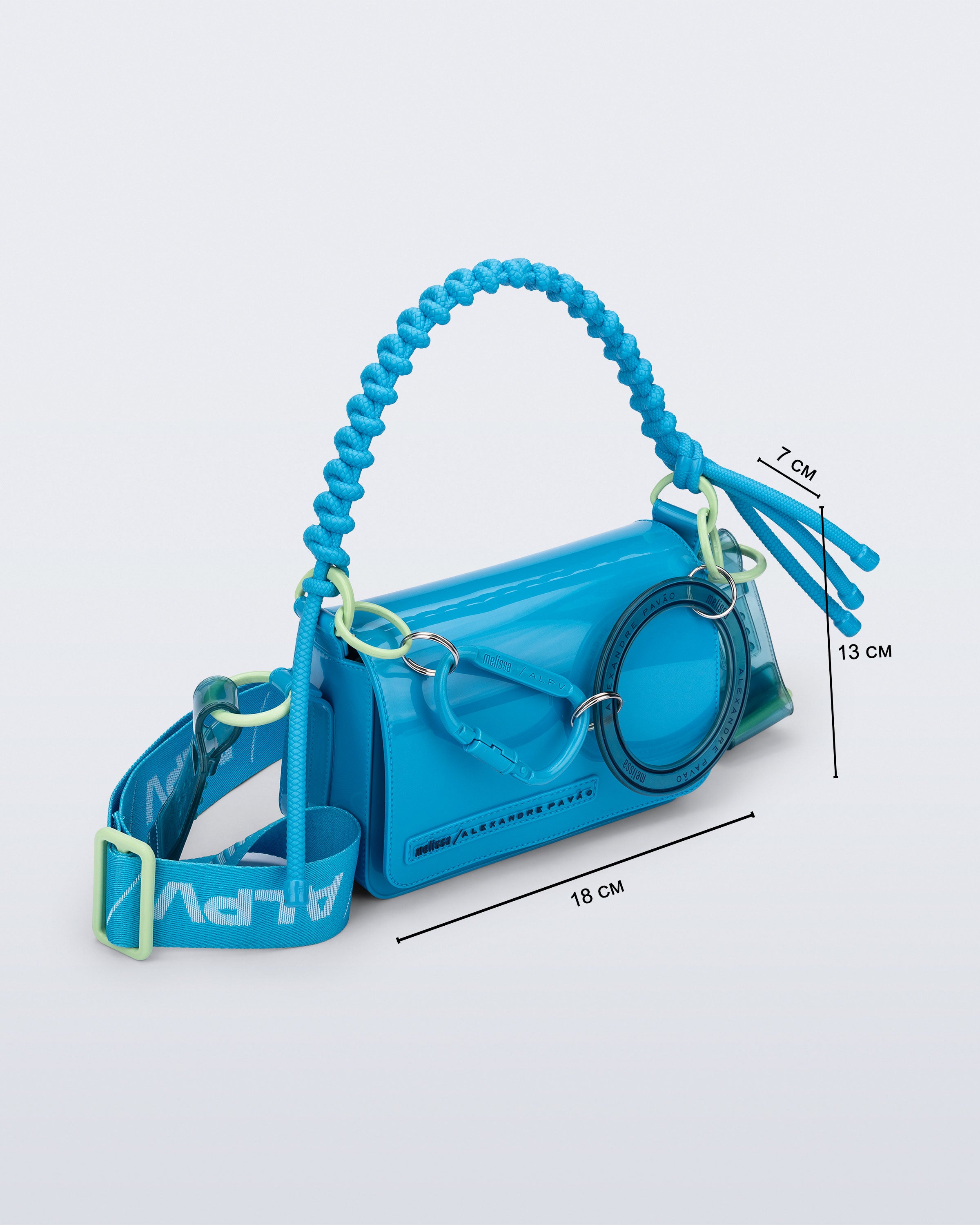 MELISSA OLGA BAG + ALEXANDRE PAVAO