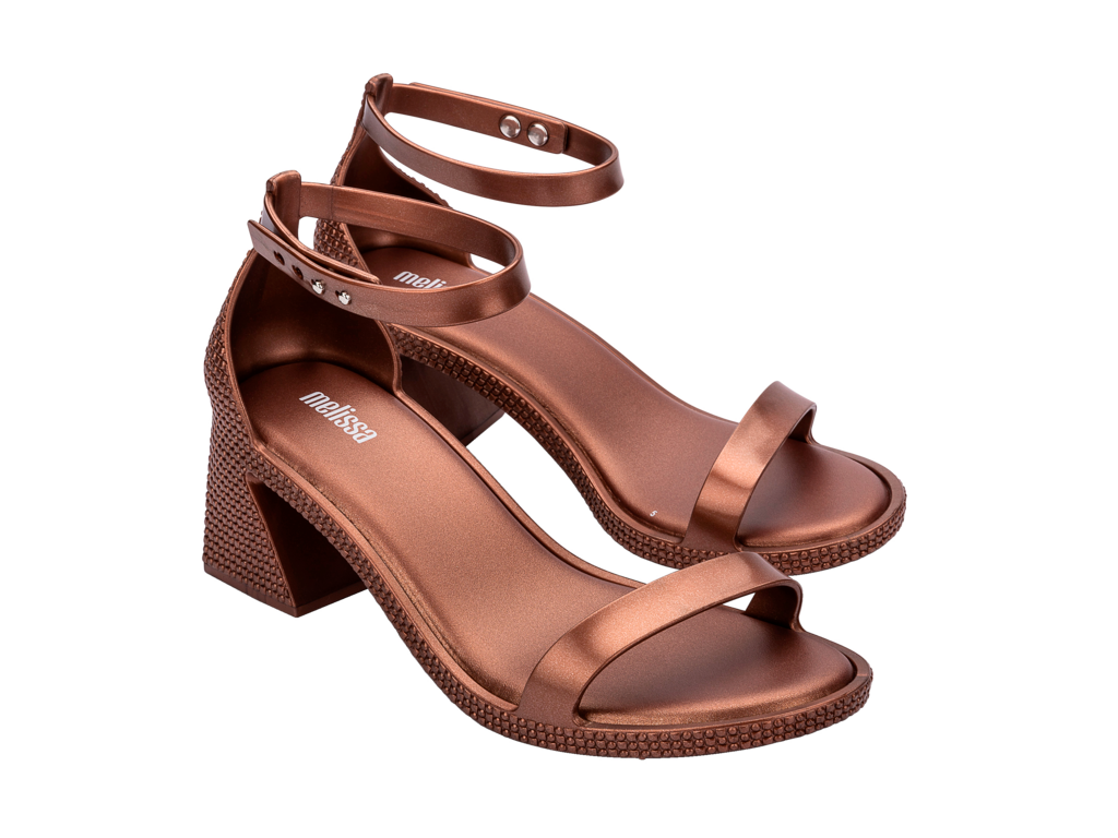 Melissa Lux Heel