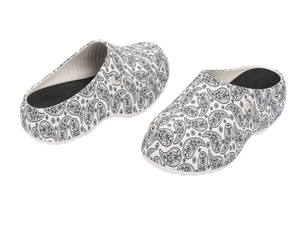 Melissa Free Clog Printed Platform