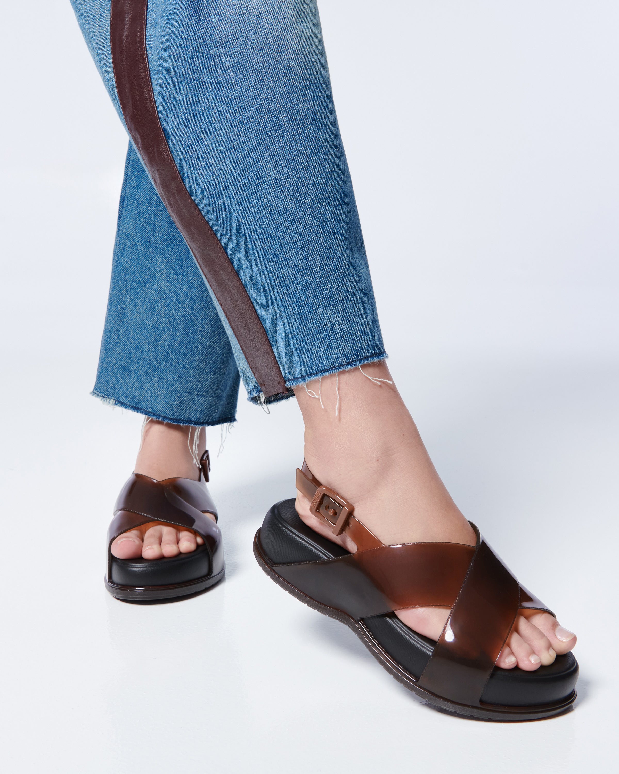 Melissa Mare Platform