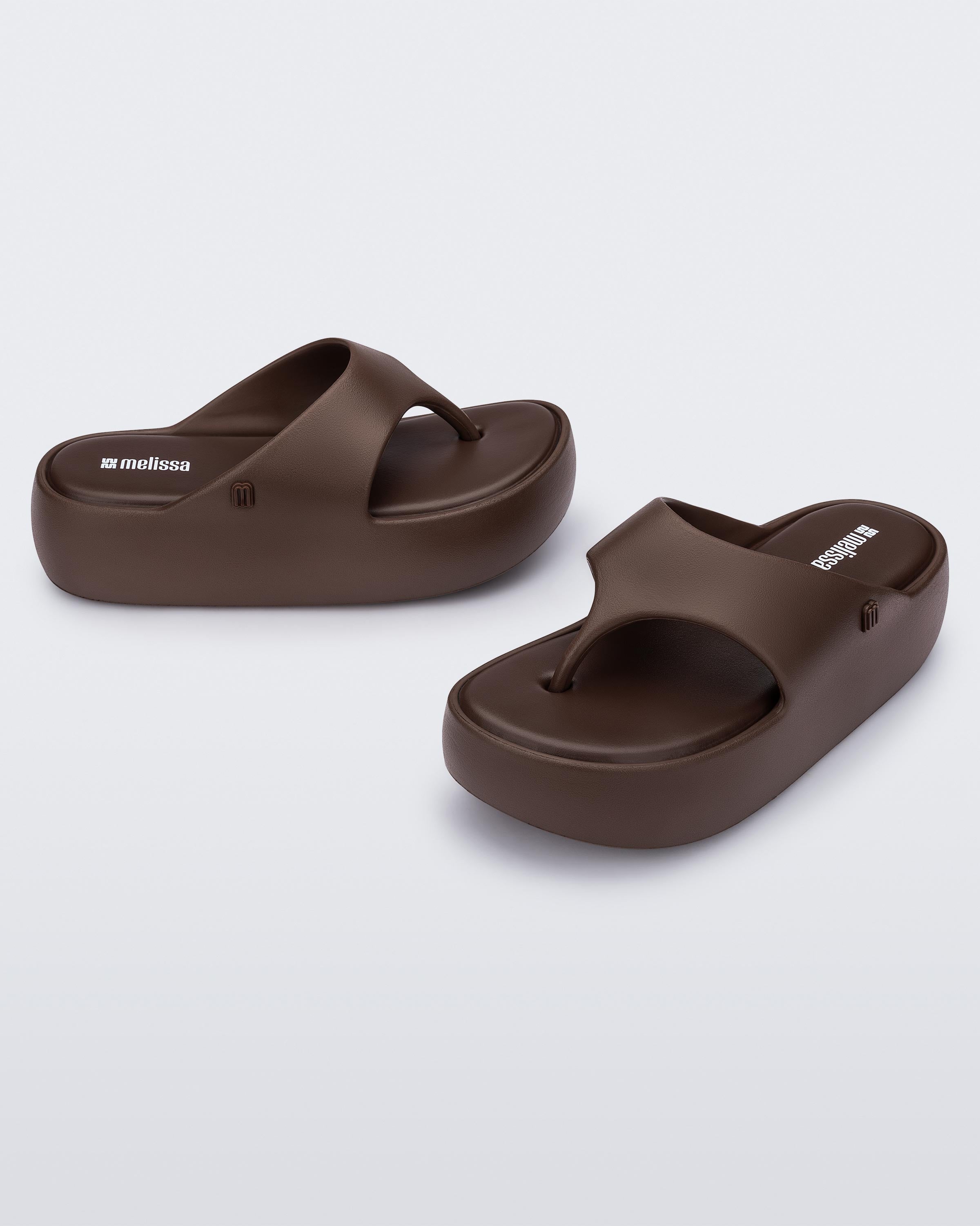 MELISSA FREE PLATFORM THONG - BRONZE