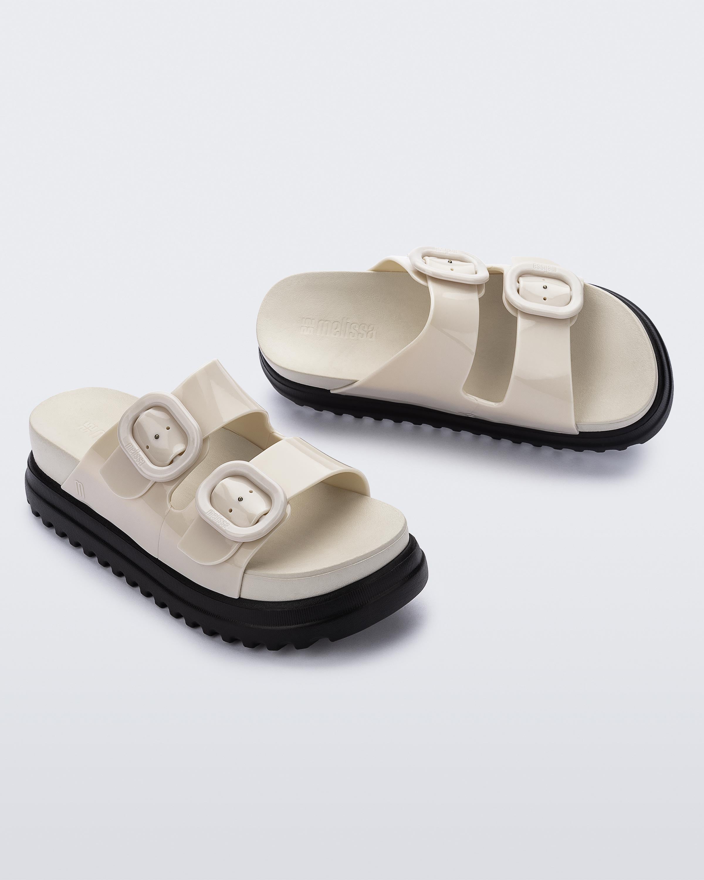 MELISSA COZY SLIDE PLATFORM