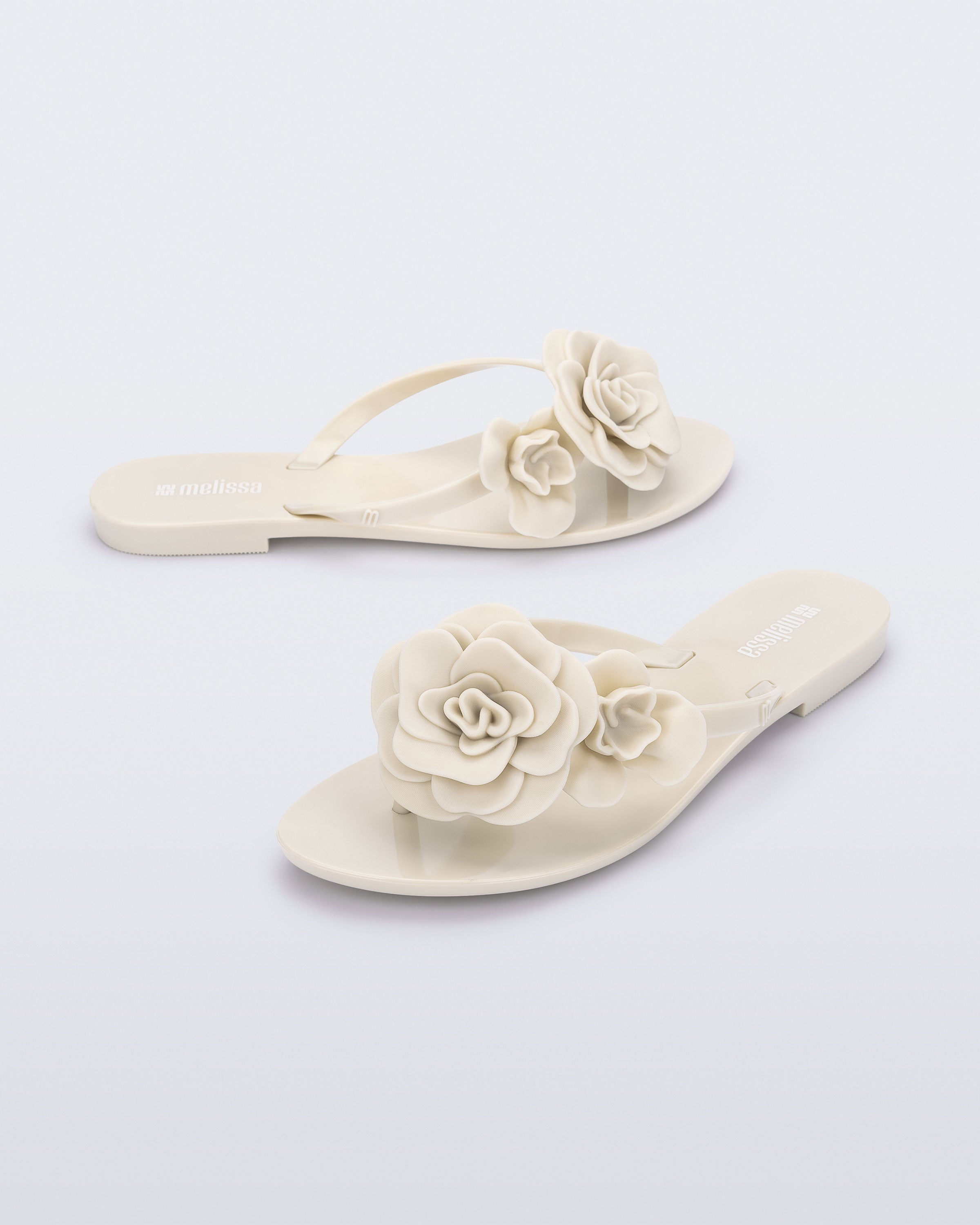 Melissa Harmonic Petals Flip Flop Beige