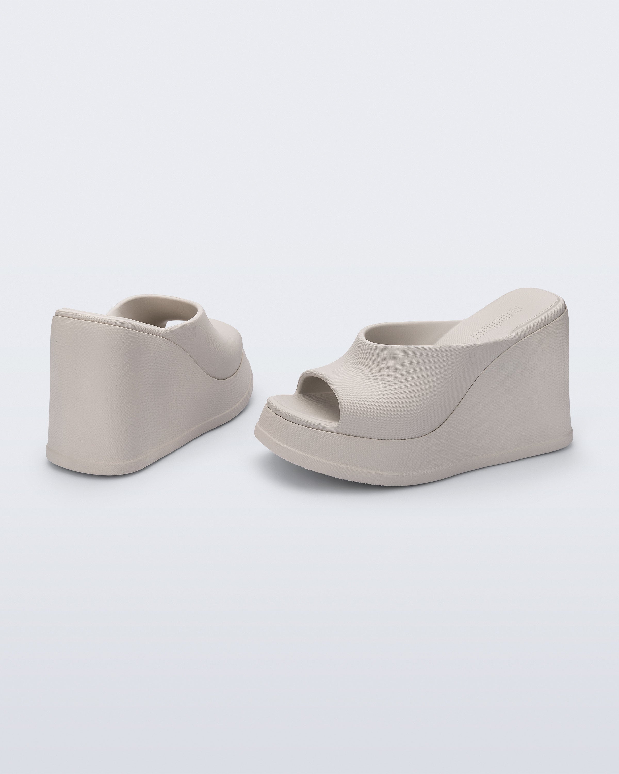MELISSA FREE SLIP BEIGE