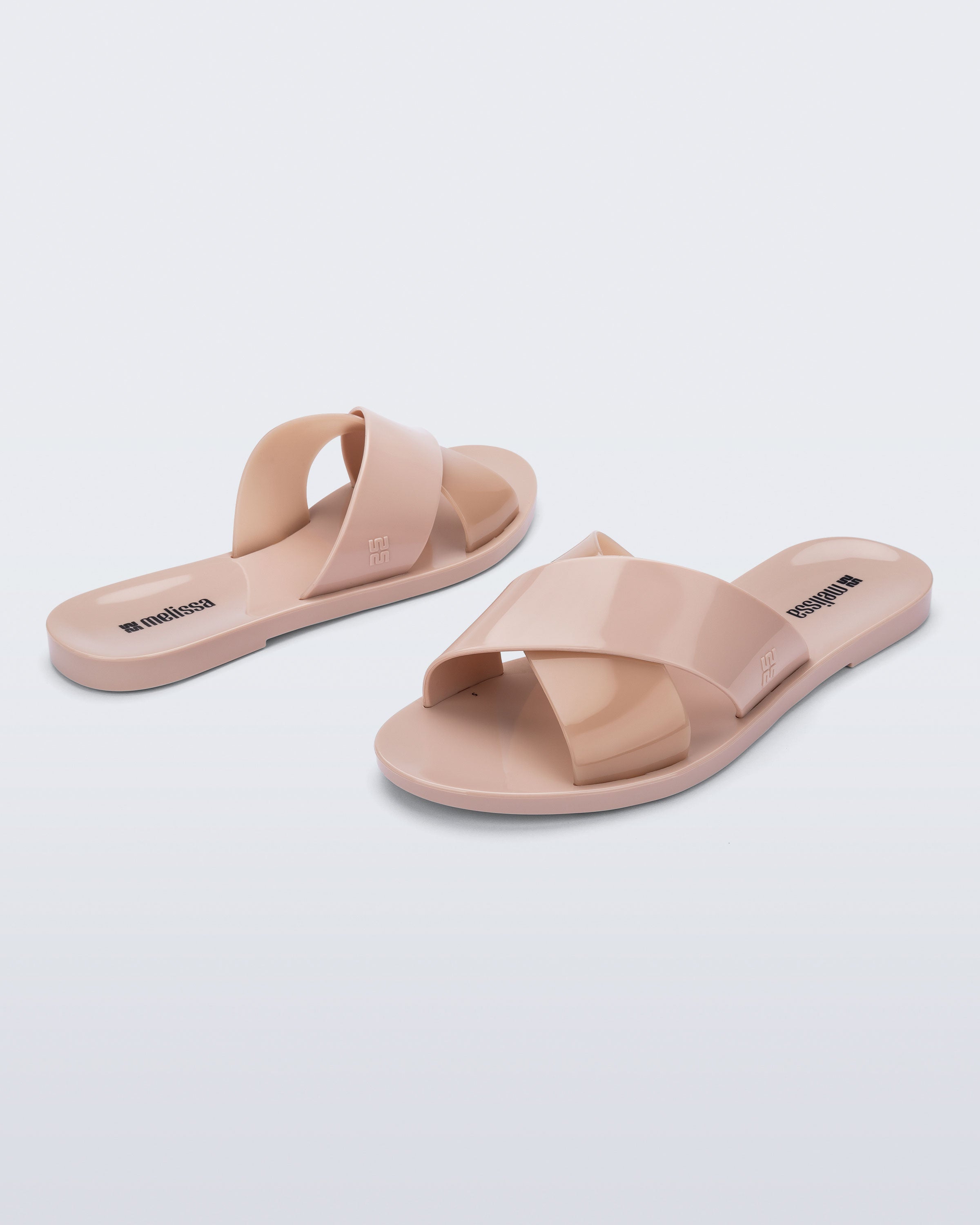 MELISSA ESSENTIAL CROSS SLIDE