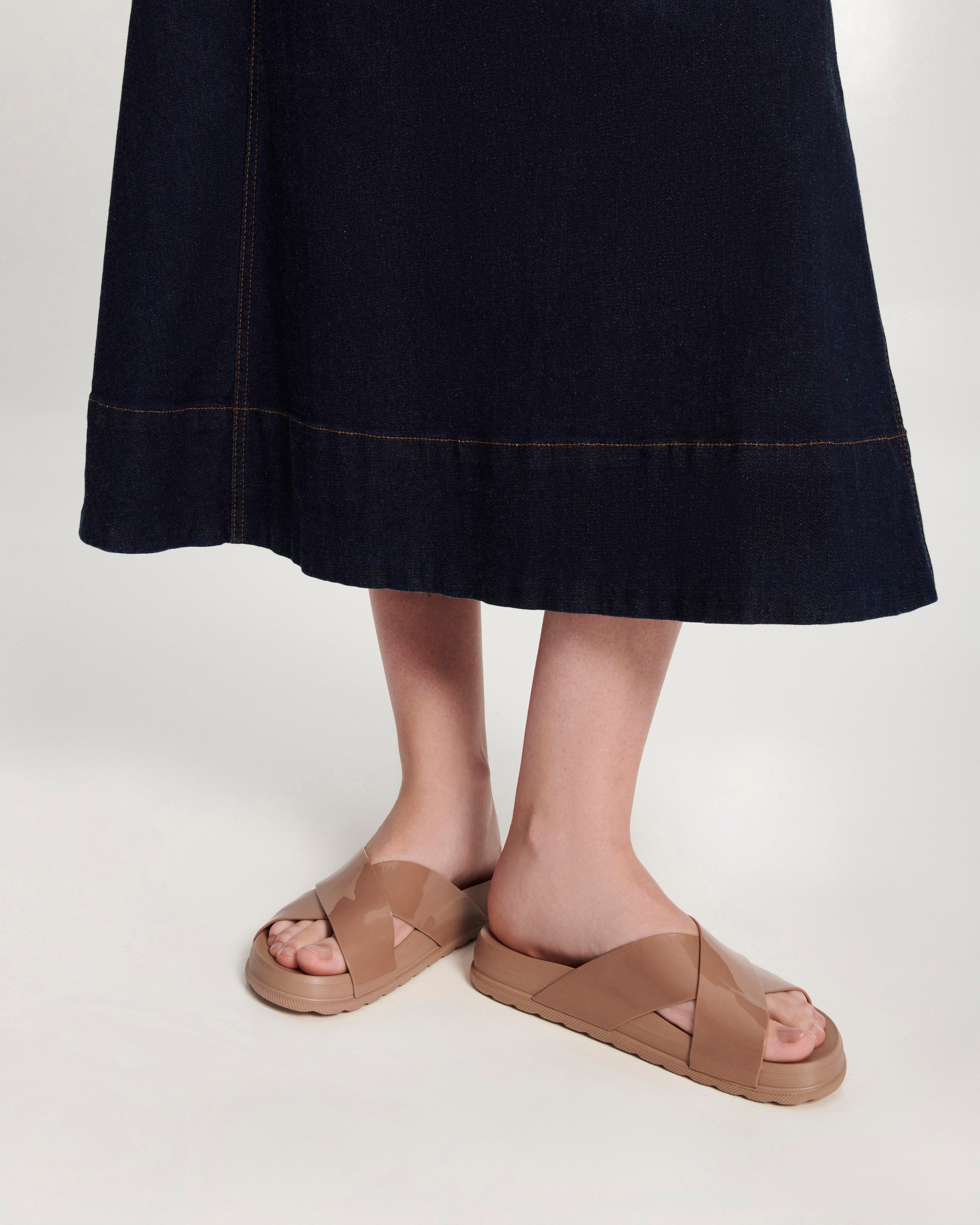 MELISSA COZY SLIDE II BROWN