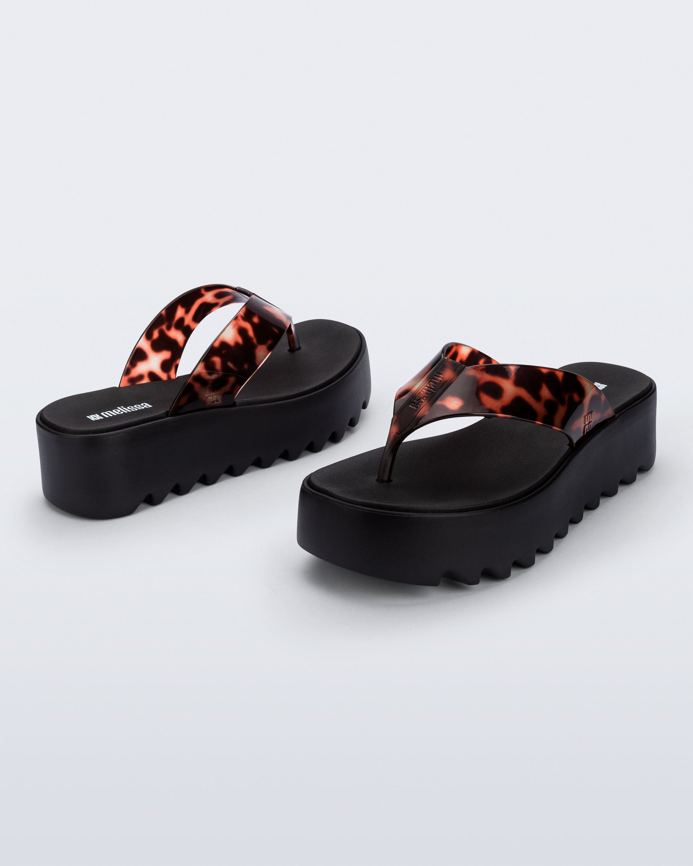 MELISSA THONG PLATFORM