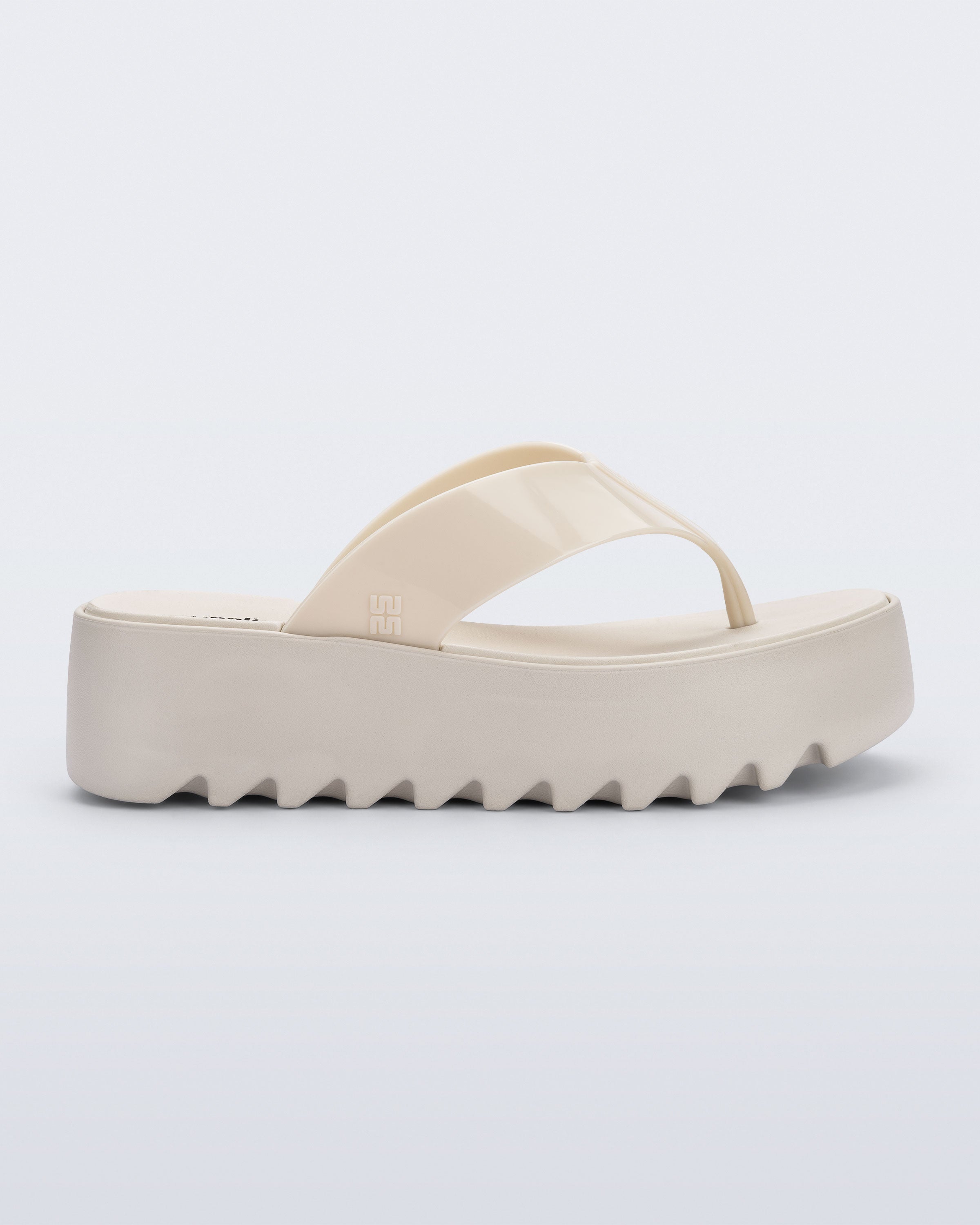 MELISSA THONG PLATFORM