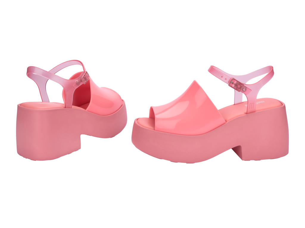 Melissa Pose - Pink