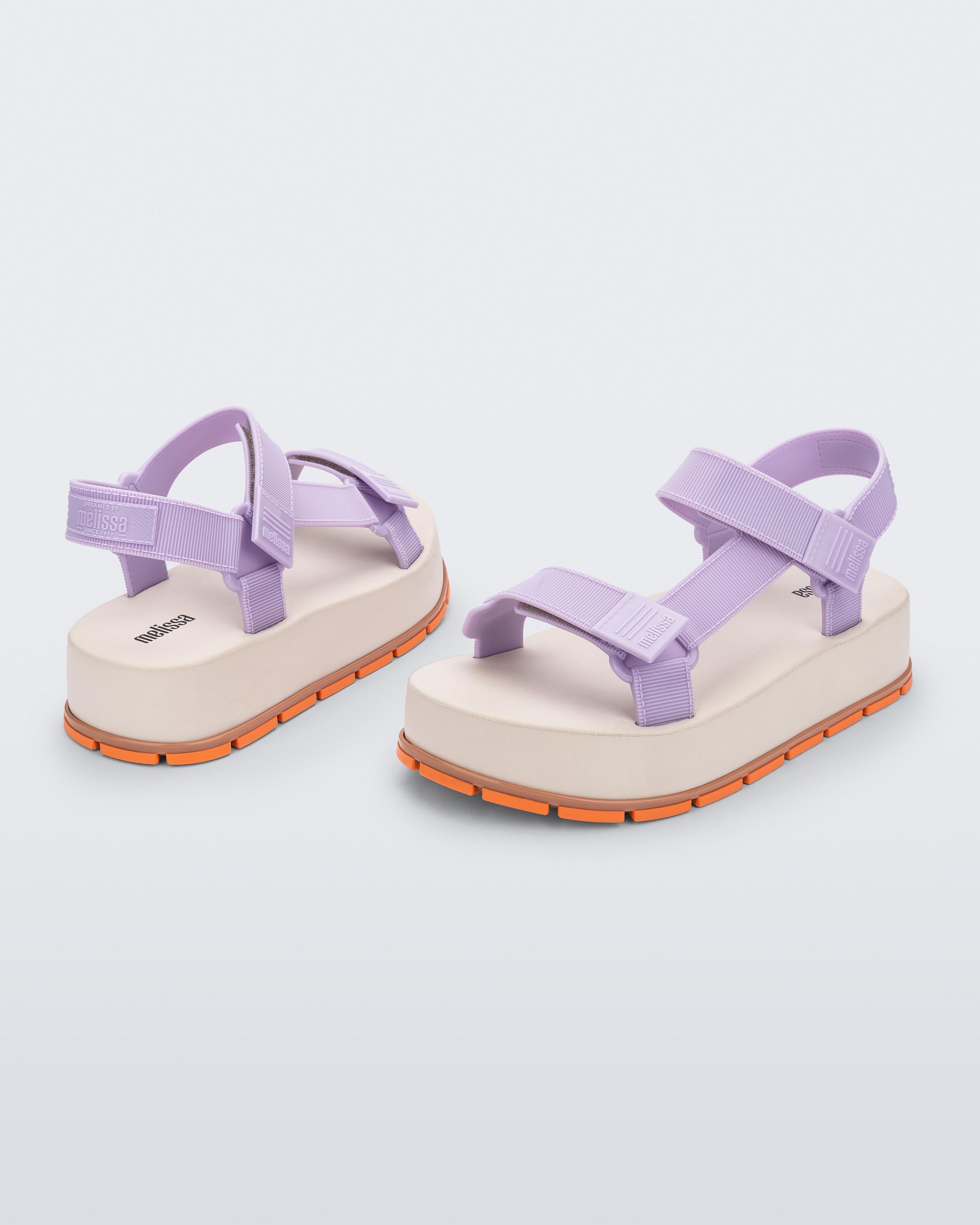 Melissa Flowing Platform  White