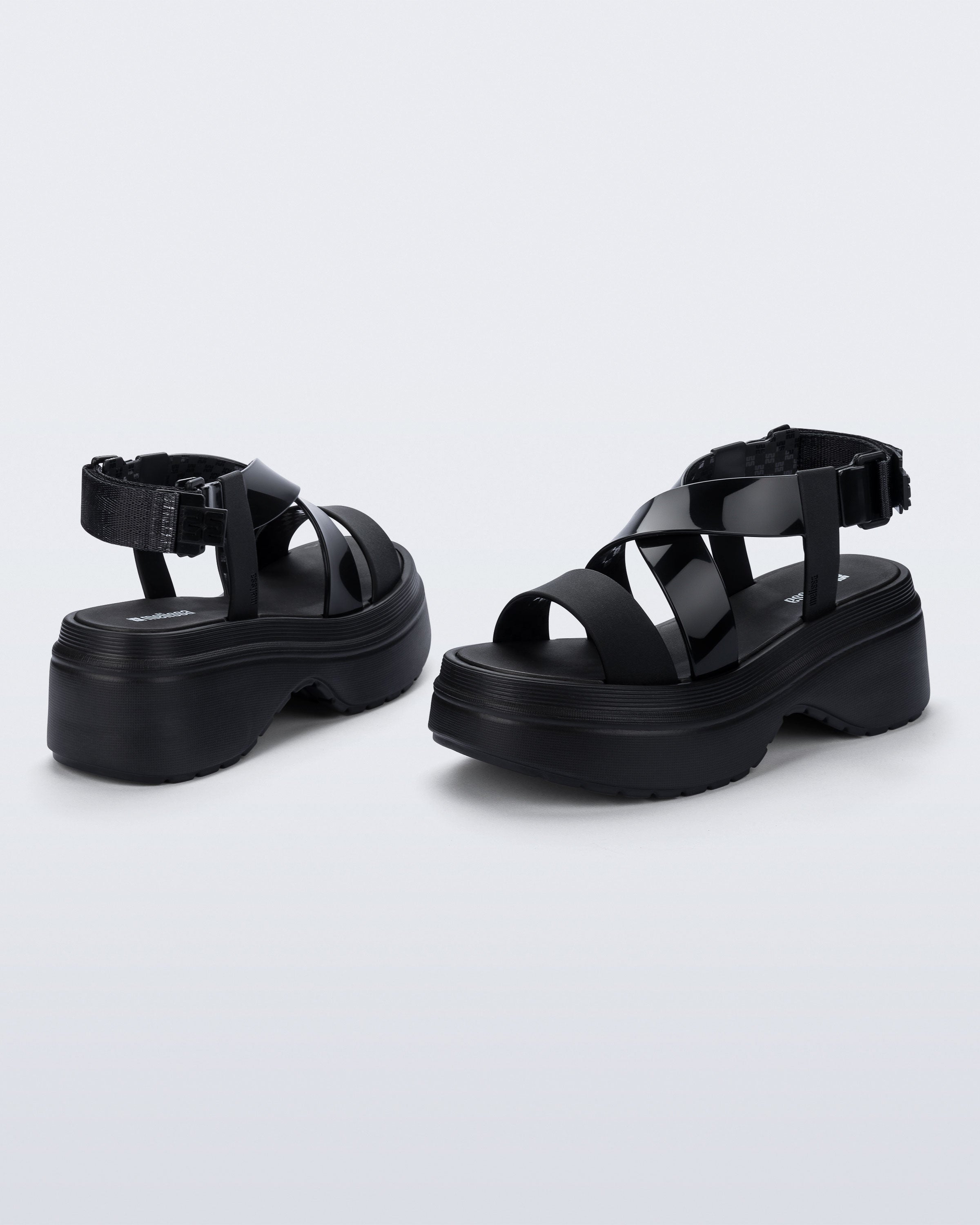 MELISSA STAND PLATFORM