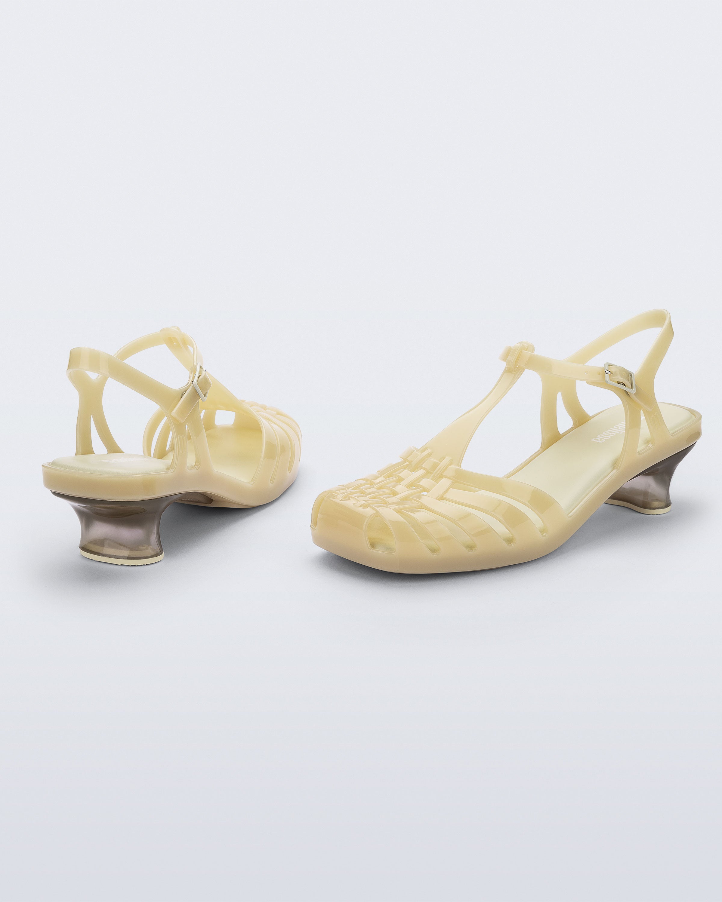 MELISSA VIXEN KITTEN HEEL