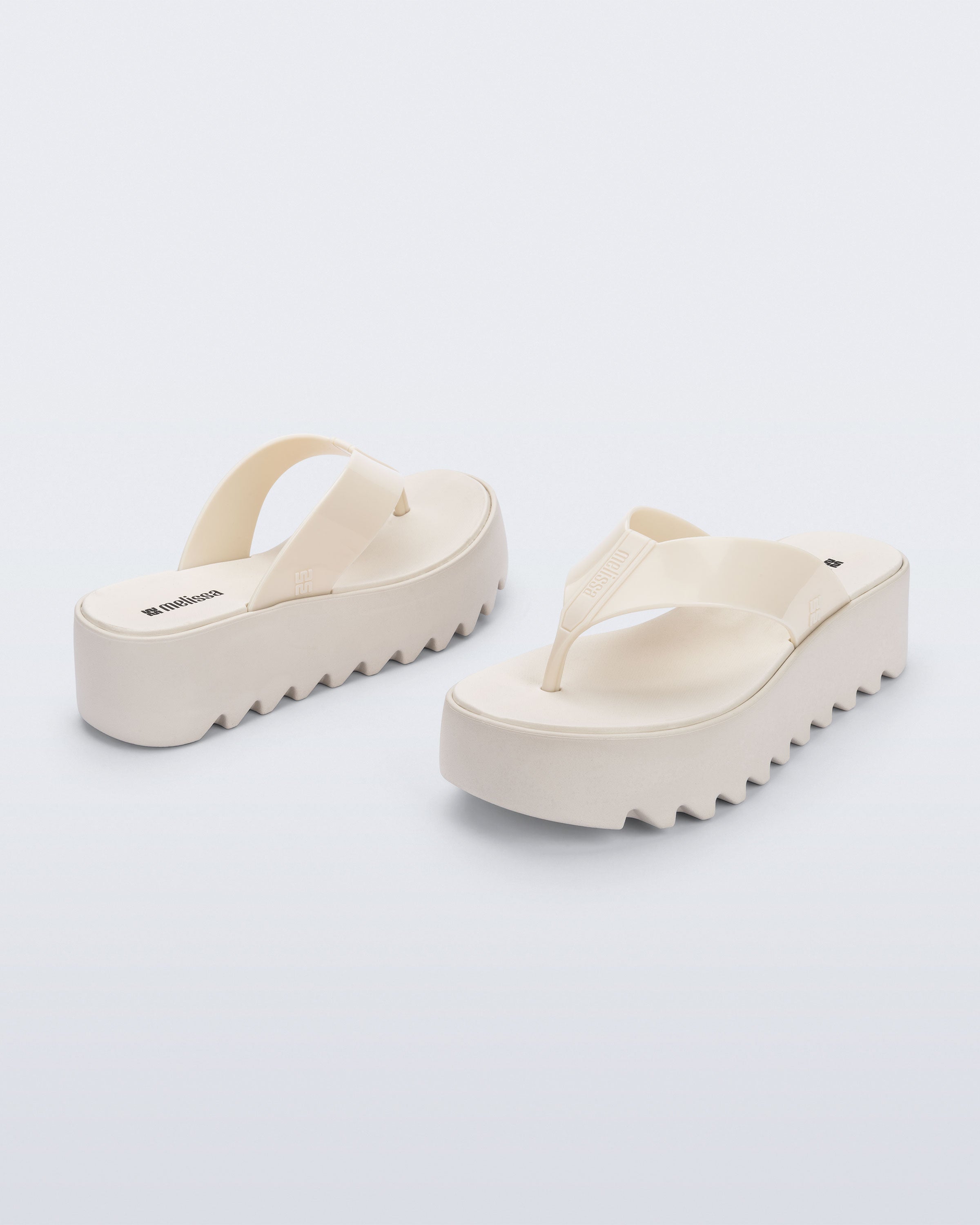 MELISSA THONG PLATFORM
