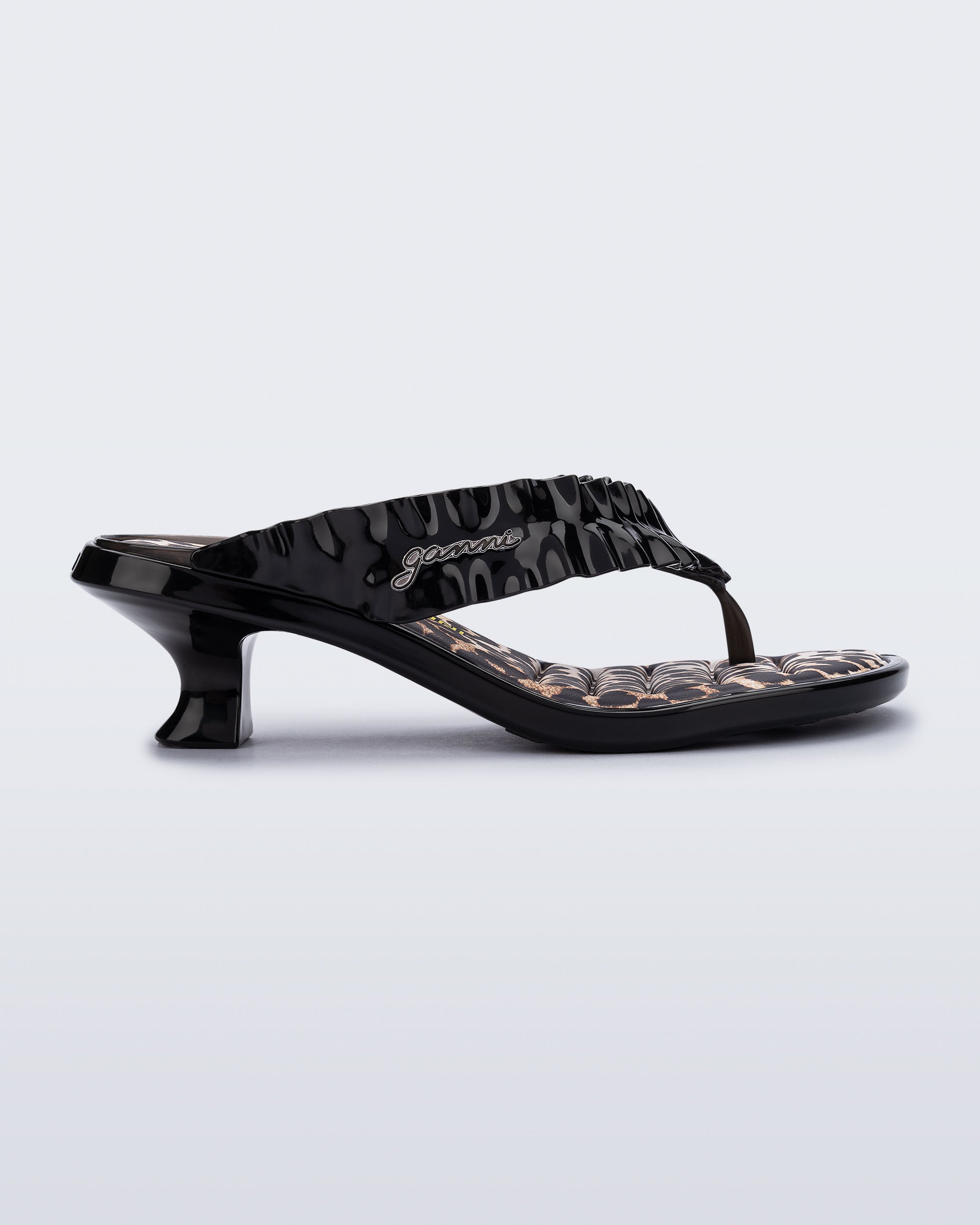 MELISSA THONG KITTEN HEEL + GANNI