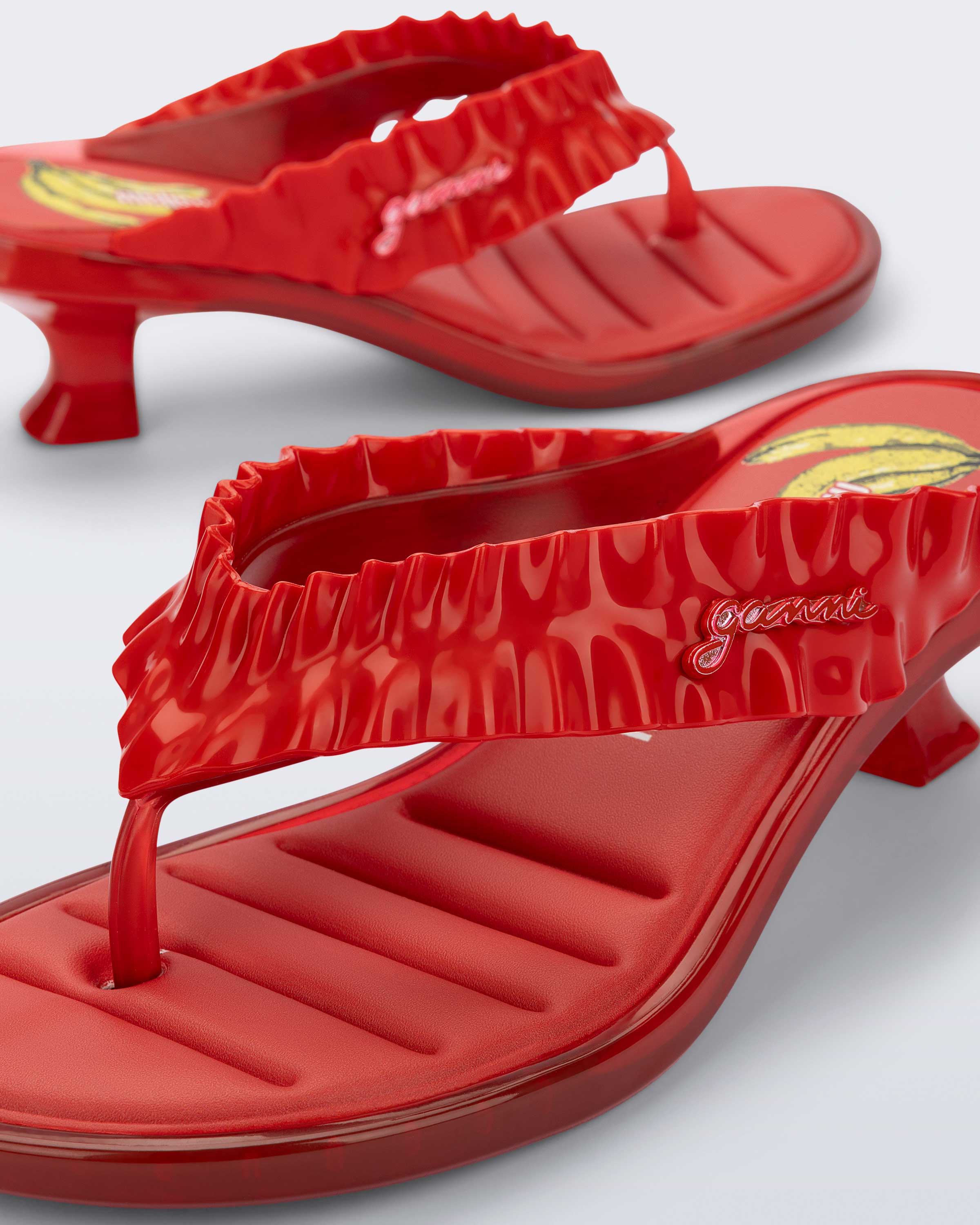 MELISSA THONG KITTEN HEEL + GANNI