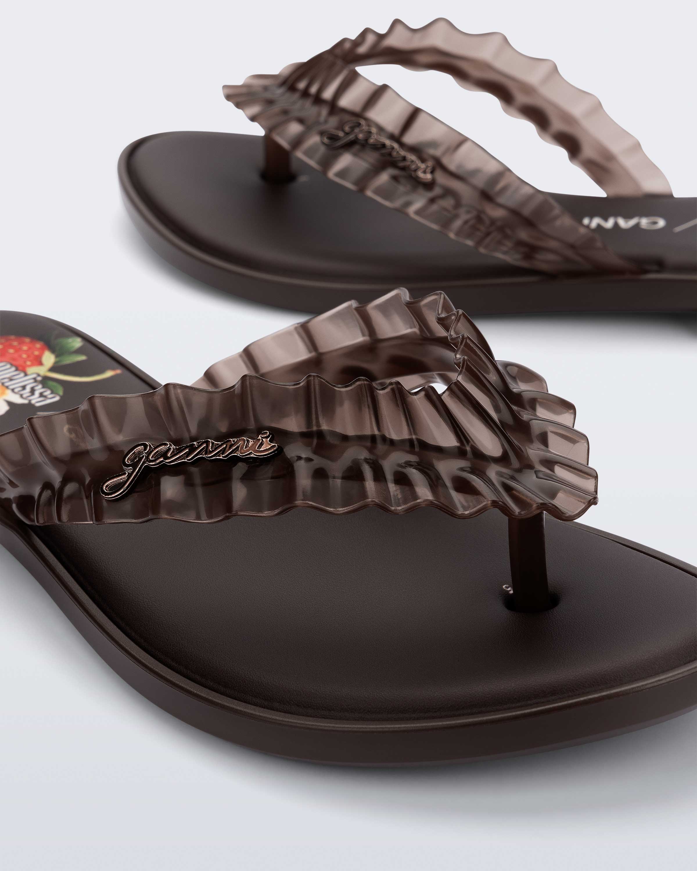 MELISSA FLIP FLOP SLIM + GANNI