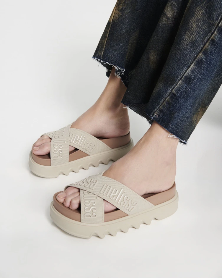 MELISSA CROSS M LOVER PLATFORM