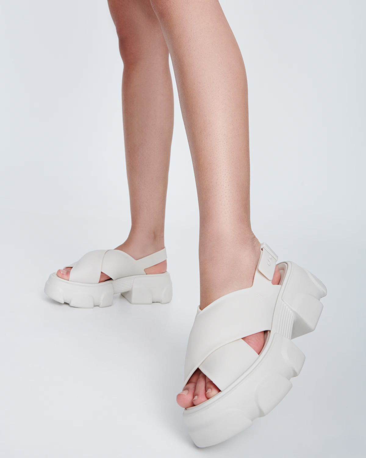 MELISSA YURA PLATFORM