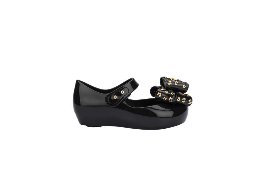 Mini melissa sales black shoes